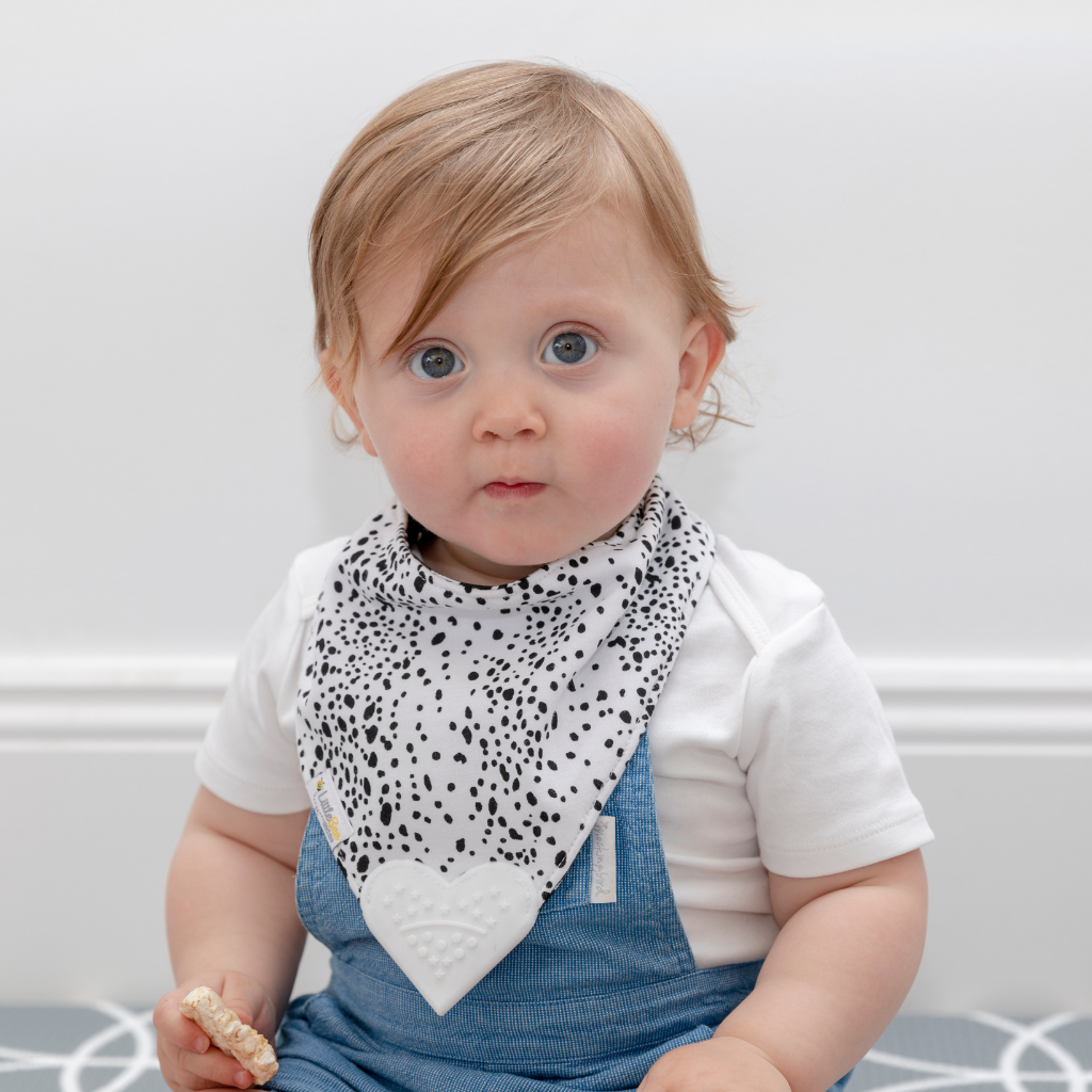 Mono Pop – Organic Reversible Teether Bib (Single Bib, 2 Looks) - Little Bee & Me 