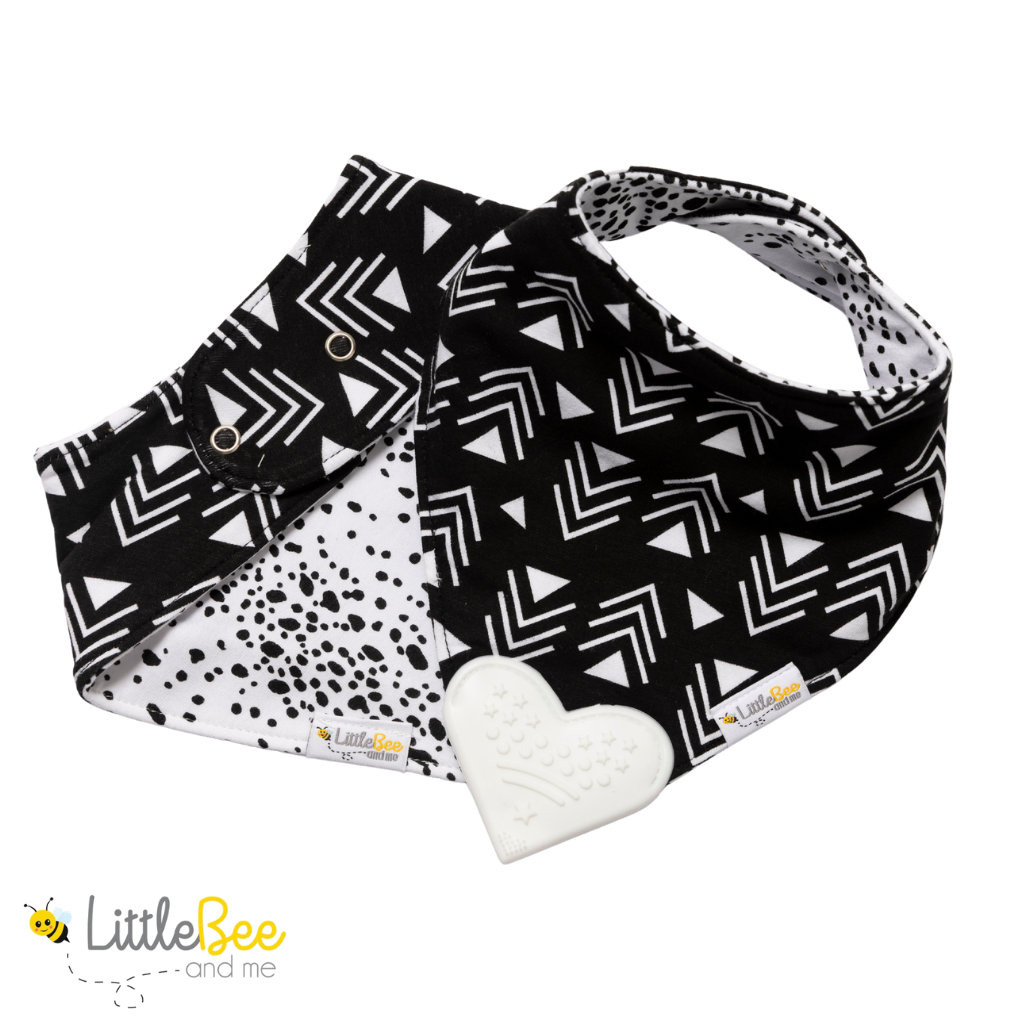 Mono Pop – Organic Reversible Teether Bib (Single Bib, 2 Looks) - Little Bee & Me 
